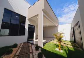 Foto 1 de Casa com 3 Quartos à venda, 150m² em Jardim America II, Uberlândia