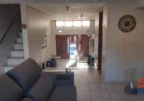 Foto 1 de Casa com 4 Quartos à venda, 200m² em Partenon, Porto Alegre