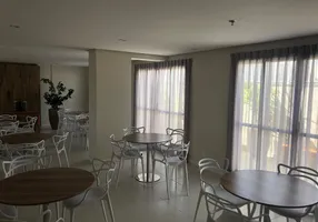 Foto 1 de Apartamento com 2 Quartos para alugar, 53m² em Califórnia, Nova Iguaçu