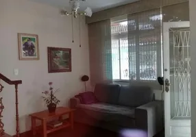 Foto 1 de Casa com 4 Quartos à venda, 190m² em Vista Alegre, Rio de Janeiro