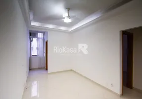 Foto 1 de Apartamento com 2 Quartos para alugar, 70m² em Flamengo, Rio de Janeiro