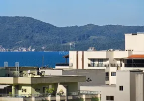 Foto 1 de Apartamento com 3 Quartos à venda, 131m² em Meia Praia, Itapema