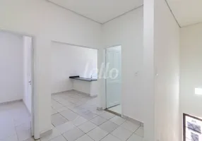 Foto 1 de Casa com 2 Quartos para alugar, 100m² em Perdizes, São Paulo