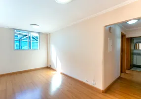 Foto 1 de Apartamento com 2 Quartos à venda, 61m² em Vila Guarani, São Paulo