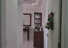 Foto 1 de Apartamento com 3 Quartos à venda, 64m² em Vila Melhado, Araraquara