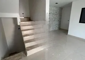 Foto 1 de Casa com 2 Quartos à venda, 131m² em Vila Gilda, Santo André