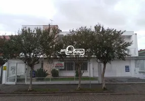 Foto 1 de Casa com 5 Quartos à venda, 360m² em Jardim Lindóia, Porto Alegre