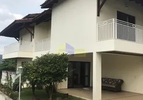 Foto 1 de Casa de Condomínio com 3 Quartos à venda, 450m² em Alpes da Cantareira, Mairiporã