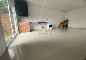 Foto 1 de Fazenda/Sítio com 3 Quartos à venda, 185m² em Loteamento Rio Acima, Mogi das Cruzes