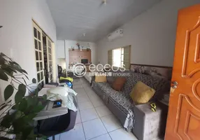 Foto 1 de Casa com 3 Quartos à venda, 177m² em Tabajaras, Uberlândia