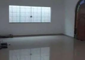 Foto 1 de Casa com 4 Quartos à venda, 290m² em Vila Antonieta, São Paulo