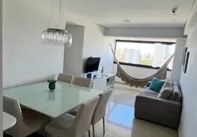 Foto 1 de Apartamento com 3 Quartos à venda, 76m² em Boa Vista, Recife