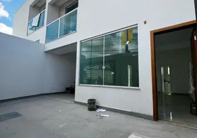 Foto 1 de Casa com 3 Quartos à venda, 105m² em Canadá, Contagem