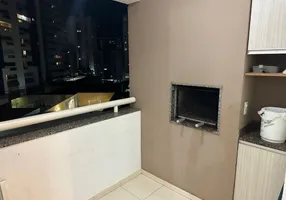 Foto 1 de Apartamento com 3 Quartos à venda, 72m² em Andrade, Londrina