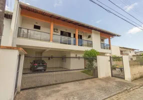 Foto 1 de Casa com 5 Quartos à venda, 330m² em Garcia, Blumenau