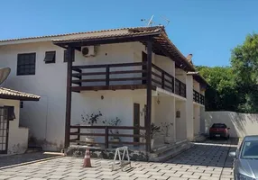Foto 1 de Casa com 2 Quartos à venda, 78m² em Ogiva, Cabo Frio