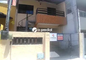 Foto 1 de Casa com 2 Quartos para alugar, 200m² em Meireles, Fortaleza