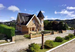 Foto 1 de Casa de Condomínio com 5 Quartos à venda, 600m² em Jardim Europa, Campos do Jordão