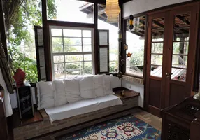 Foto 1 de Casa de Condomínio com 3 Quartos à venda, 270m² em Chácara Moinho Velho, Carapicuíba