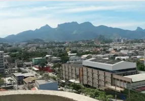 Foto 1 de Cobertura com 3 Quartos à venda, 110m² em Taquara, Rio de Janeiro