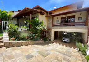 Foto 1 de Casa com 4 Quartos à venda, 360m² em Santa Branca, Belo Horizonte