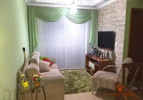 Foto 1 de Apartamento com 2 Quartos à venda, 54m² em Jardim Santa Tereza, Carapicuíba