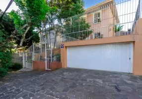 Foto 1 de Casa com 4 Quartos à venda, 331m² em Petrópolis, Porto Alegre