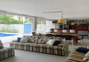 Foto 1 de Casa de Condomínio com 4 Quartos para alugar, 700m² em Barra da Tijuca, Rio de Janeiro