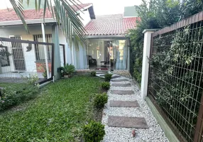 Foto 1 de Casa de Condomínio com 2 Quartos à venda, 80m² em Capao Novo, Capão da Canoa