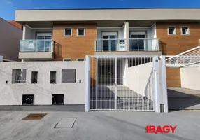 Foto 1 de Casa com 2 Quartos para alugar, 88m² em Nova Palhoça, Palhoça