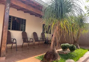 Foto 1 de Casa com 3 Quartos à venda, 170m² em Cafezal, Londrina