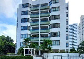 Foto 1 de Apartamento com 3 Quartos à venda, 130m² em Madalena, Recife