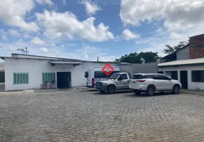 Foto 1 de Galpão/Depósito/Armazém à venda, 2800m² em Mangabeira, Eusébio