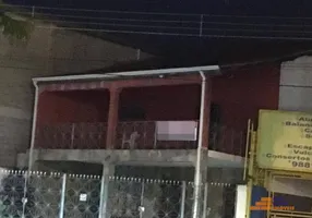 Foto 1 de Casa com 4 Quartos à venda, 400m² em Centro, Taubaté