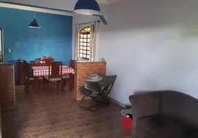 Foto 1 de Casa com 3 Quartos à venda, 200m² em Liberdade, Ribeirão das Neves