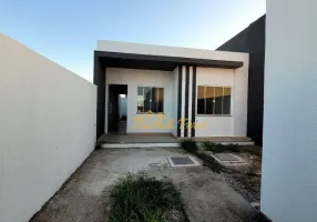 Foto 1 de Casa com 2 Quartos à venda, 65m² em Maria Turri, Rio das Ostras