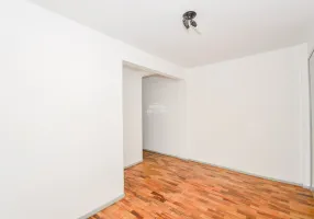 Foto 1 de Apartamento com 2 Quartos à venda, 50m² em Barreirinha, Curitiba