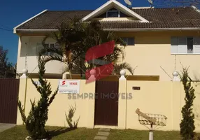 Foto 1 de Casa com 4 Quartos à venda, 390m² em Pineville, Pinhais