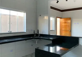 Foto 1 de Casa com 3 Quartos à venda, 78m² em Nova Itanhaém, Itanhaém