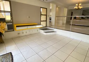 Foto 1 de Sobrado com 4 Quartos à venda, 489m² em Jardins Madri, Goiânia