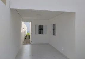Foto 1 de Casa com 3 Quartos à venda, 100m² em Vila Lavínia, Mogi das Cruzes