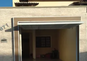 Foto 1 de Casa com 2 Quartos à venda, 68m² em Prefeito José Walter, Fortaleza