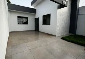 Foto 1 de Casa com 2 Quartos à venda, 90m² em Santa Cândida, Curitiba