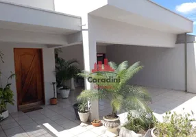 Foto 1 de Casa com 3 Quartos à venda, 243m² em Centro, Santa Bárbara D'Oeste