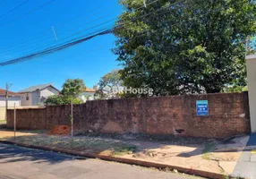 Foto 1 de Lote/Terreno à venda, 360m² em Caranda Bosque, Campo Grande