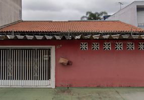 Foto 1 de Casa com 2 Quartos à venda, 142m² em Jardim Ana Maria, Santo André