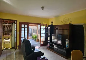 Foto 1 de Casa com 3 Quartos à venda, 95m² em Jardim Salete, Taboão da Serra