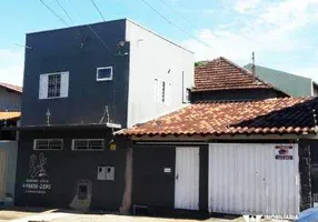 Foto 1 de Casa com 4 Quartos à venda, 160m² em Abadia, Uberaba