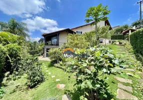 Foto 1 de Casa com 4 Quartos à venda, 445m² em Parque das Artes, Embu das Artes