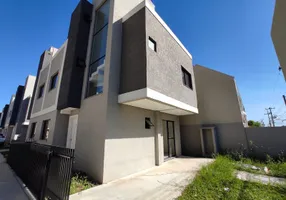 Foto 1 de Casa de Condomínio com 3 Quartos à venda, 105m² em Uberaba, Curitiba